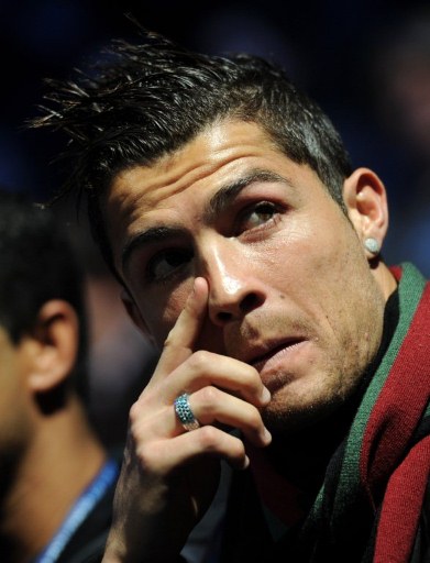 他们一路击 他们一路击