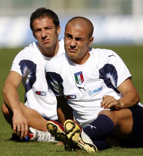 赛场一直是 赛场一直是