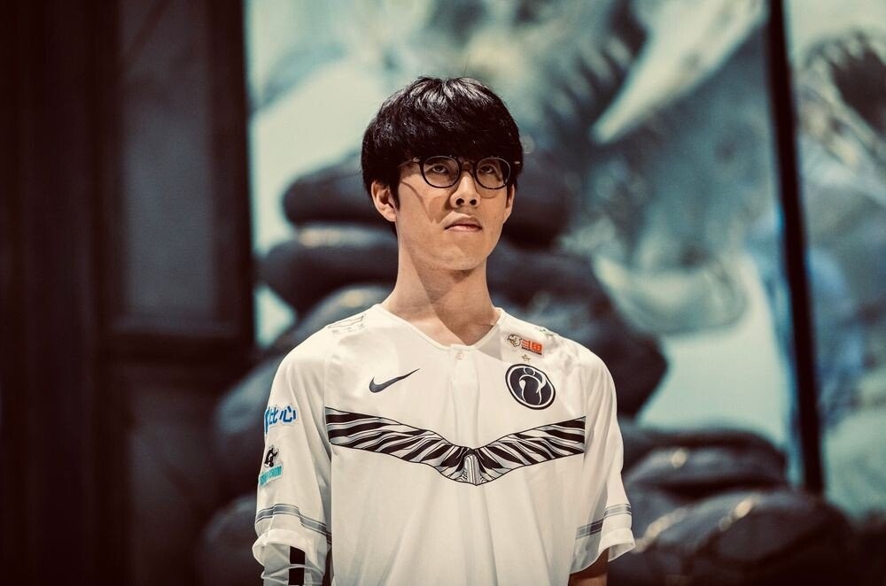 轮换保留了 轮换保留了