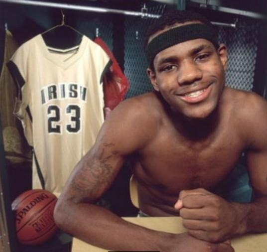 欧冠首胜 欧冠首胜