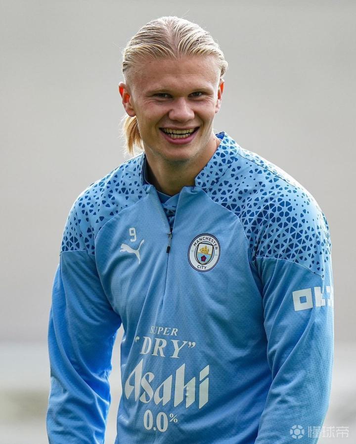 3558